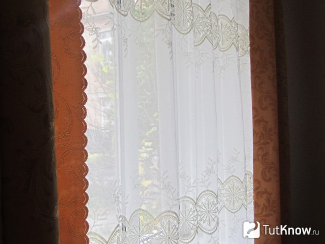 Как выбрать тюль для спальни