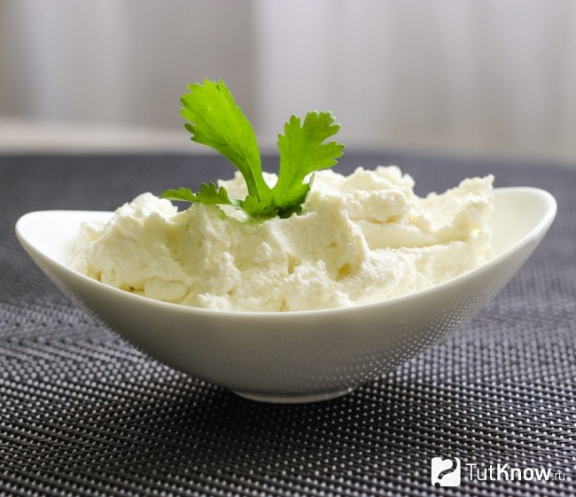 Приготовление творога из кефира