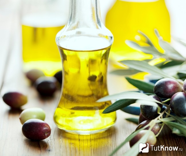 Масло оливы для приготовления маски для лица
