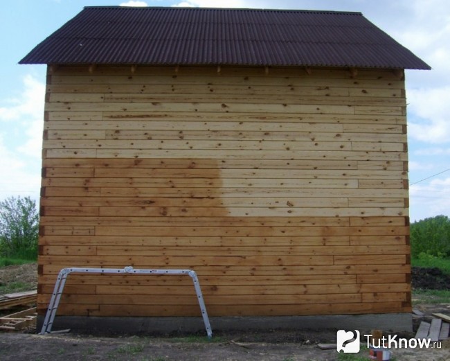 Покрытие бани лаком снаружи