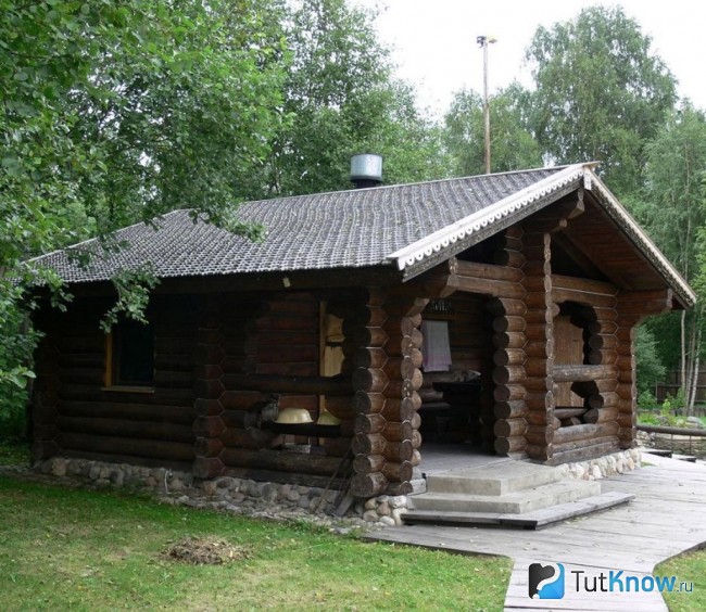 Баня из бревна