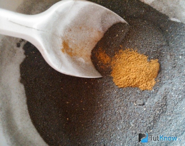Приготовление маски с глины и корицы