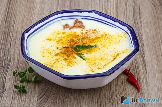 Сырный суп с беконом