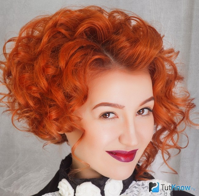 Кудряшки на коротких волосах