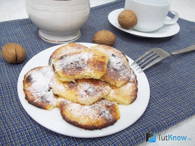 Готовые сырники в духовке