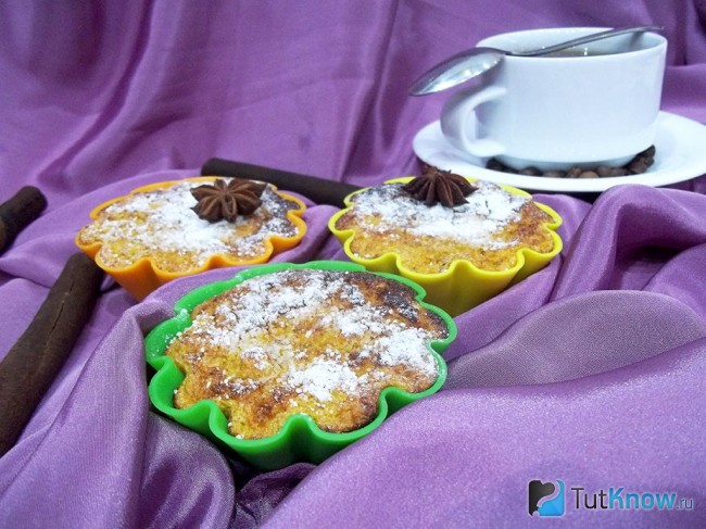 Готовые диетические кексы из тыквы без муки