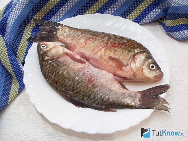 Карп вычищен и вымыт