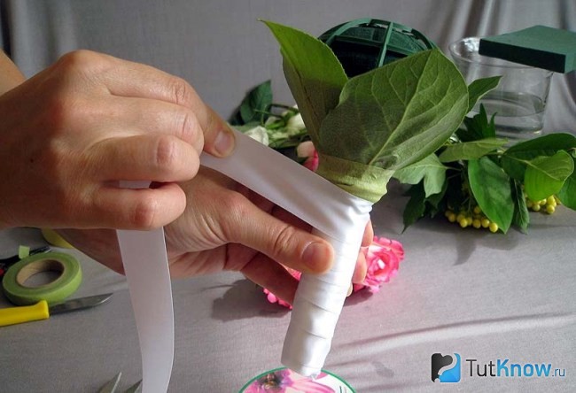 Атласная лента для букета