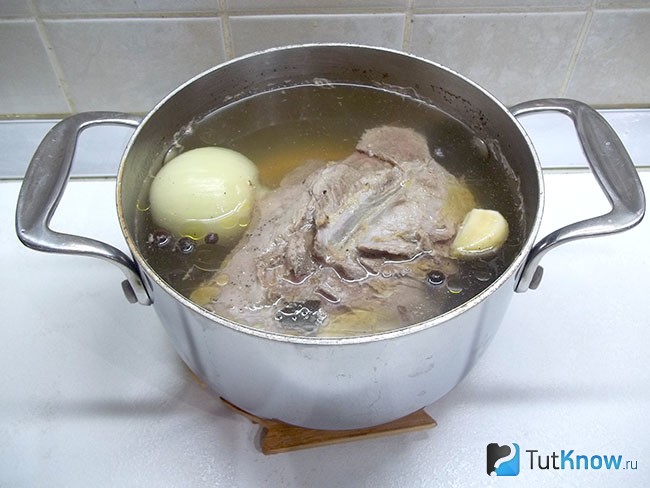 Утка отварена
