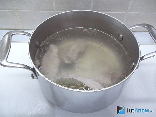 Ребра варятся