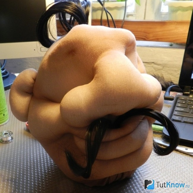 Делаем усы куклы