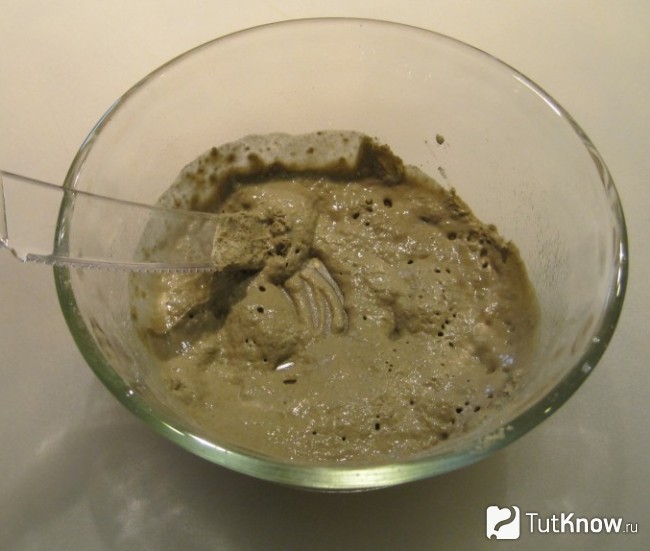 Кефирная маска с глиной для жирных волос