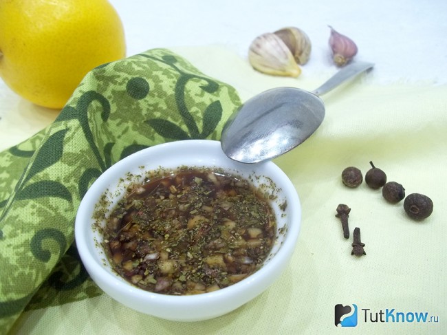 Готовый лимонный маринад для рыбы