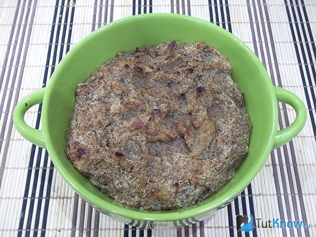 Готовый десерт в горшочке