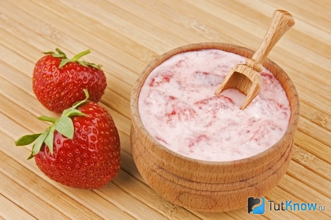 Клубничная маска в домашних условиях