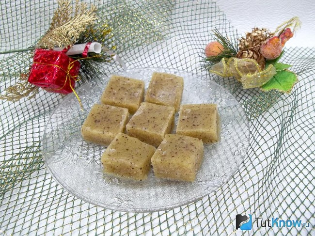 Готовое желе из киви
