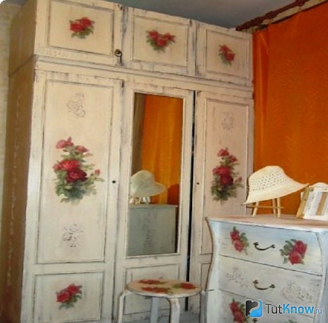 Отреставрированная мебель