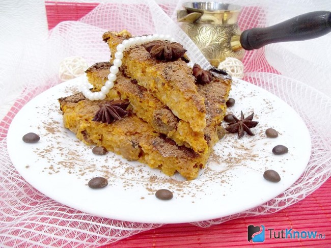 Готовый пирог из тыквы, овсянки и отрубей