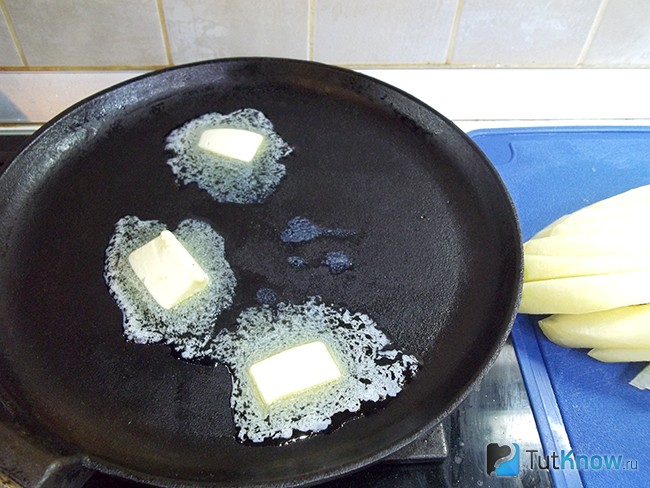 Сливочное масло растоплено