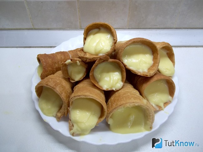 Трубочки заполнены кремом