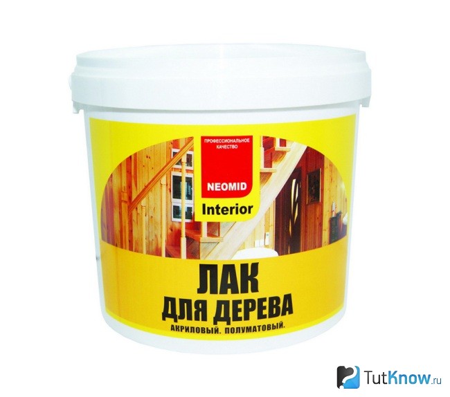 Акриловый лак для дерева
