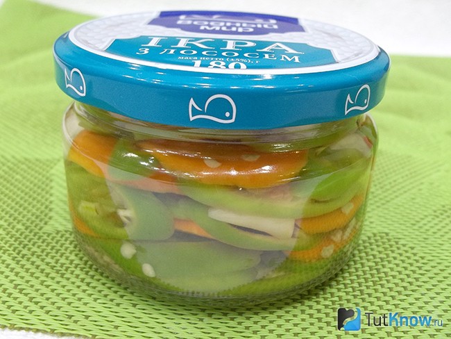 Овощи закручены крышкой