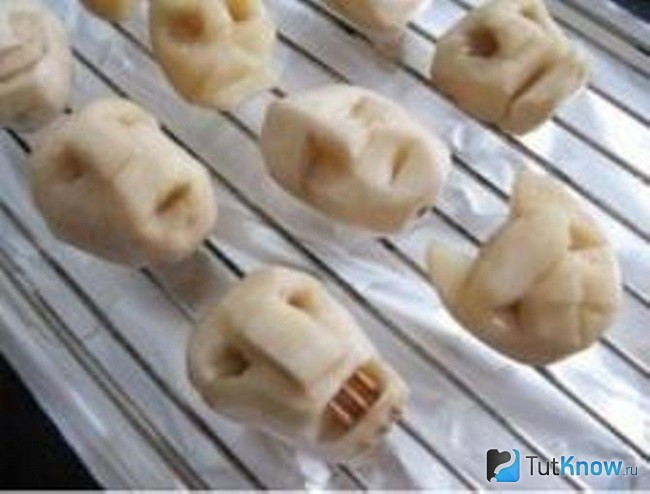 Черепа из картошки