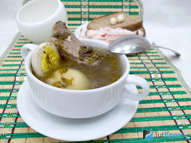 Готовый борщ
