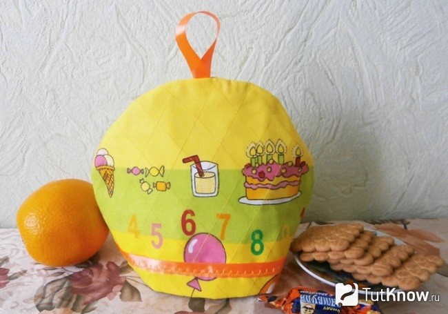 Грелка из ткани на чайник