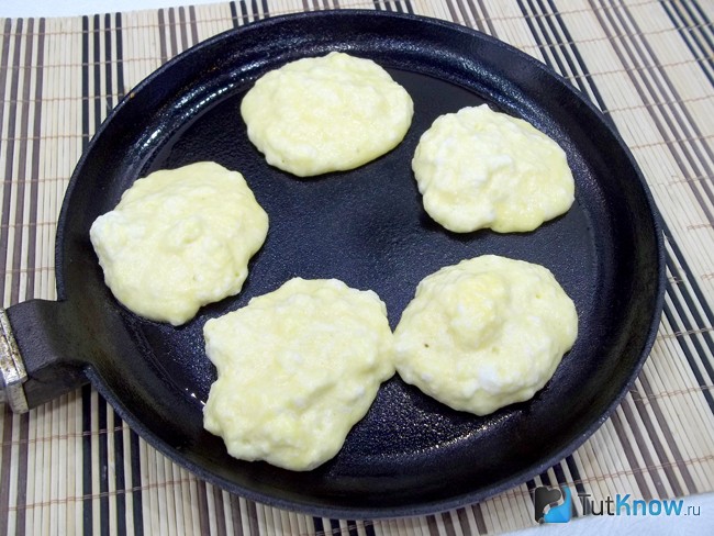Панкейки жарятся