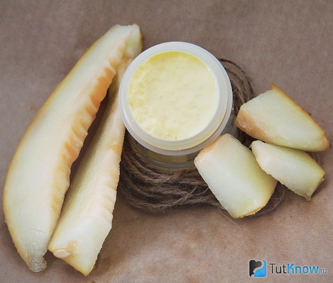 Дыня для приготовления маски