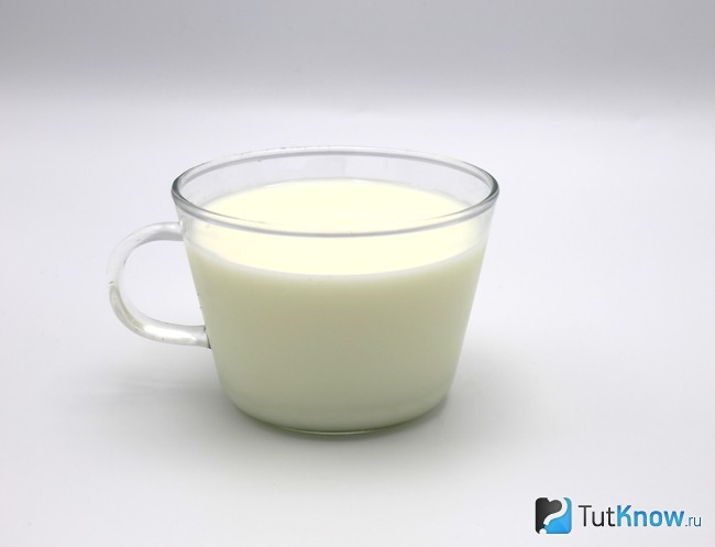 Кефир как составляющая маски с семенем льна