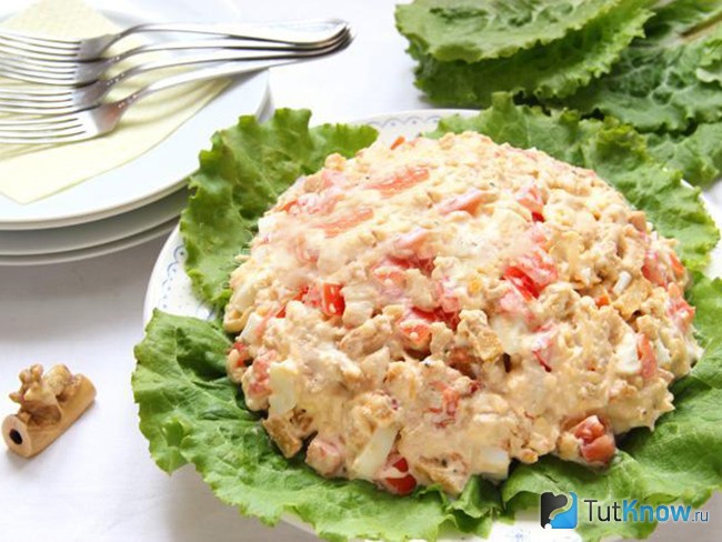 Салат «Дамский каприз» с курицей