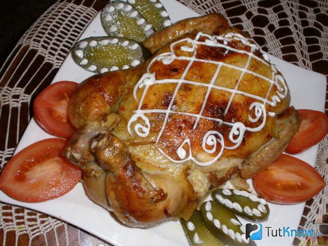 Курица фаршированная грибами без костей