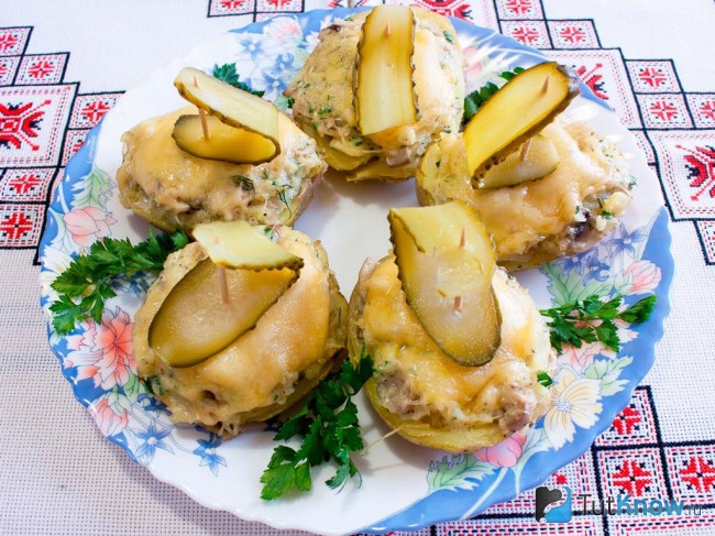 Картофельные лодочки с начинкой