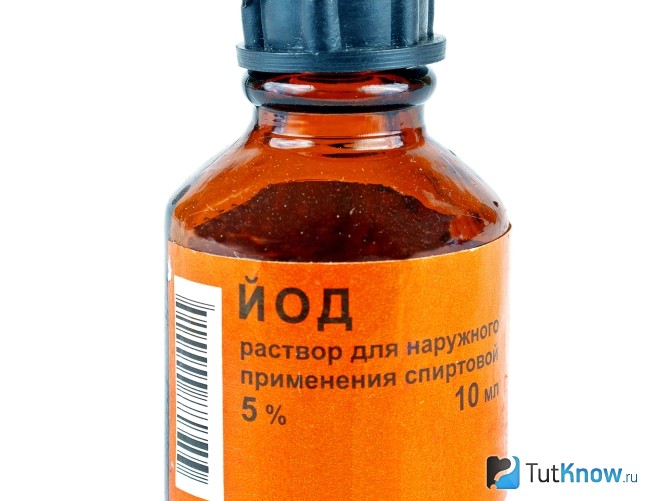 Йод как составляющая ванночки для ногтей