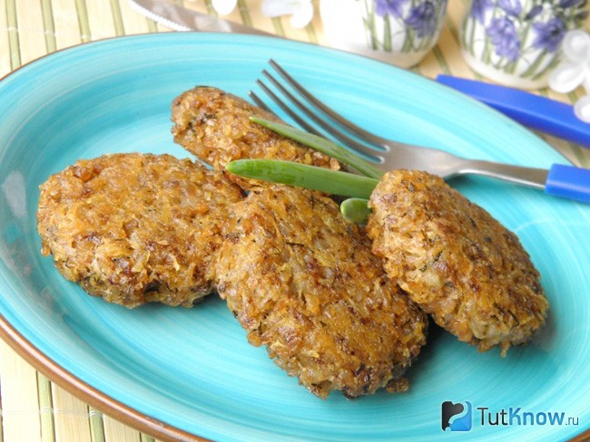 Вкусные постные котлеты из фасоли и гороховой муки