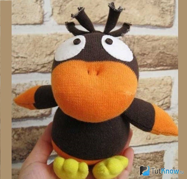 Игрушка-ворона из ткани