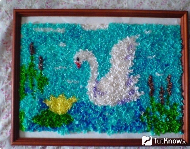 Лебедь в технике торцевания