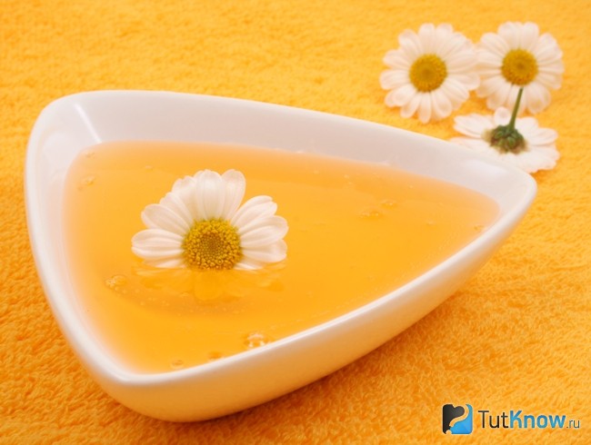 Ванночка с ромашкой для ног