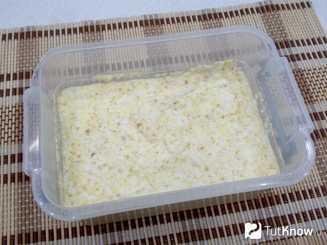 Продукты переложены в судочек