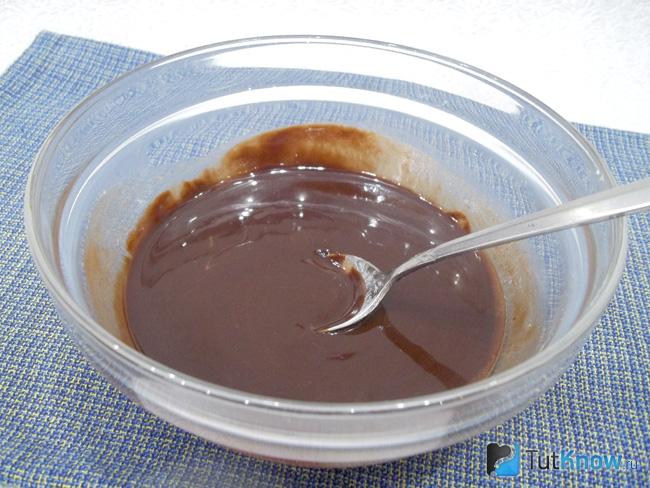 Масло с шоколадом вымешано