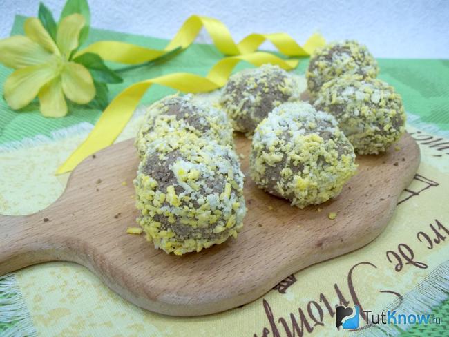 Готовая закуска из печеночного паштета