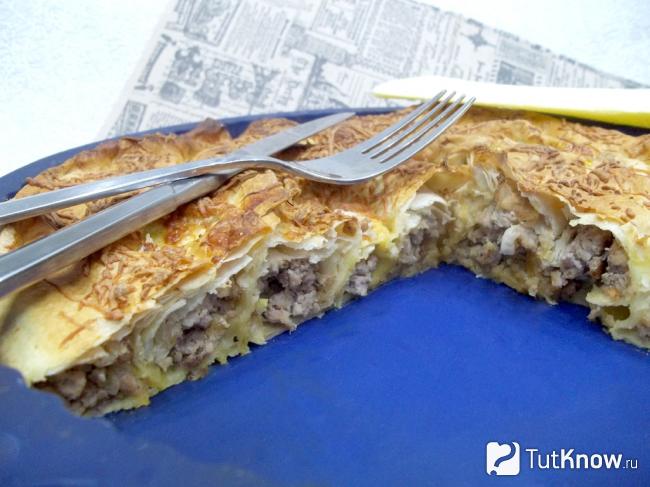 Готовый бурек из лаваша с мясом