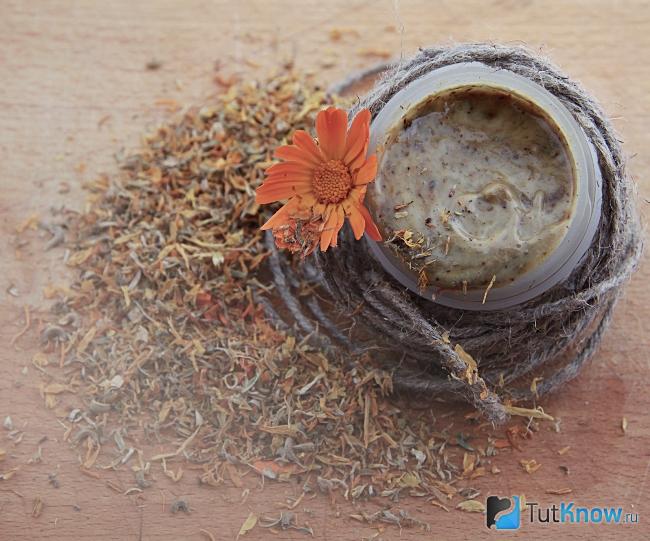 Мазь с настойкой календулы