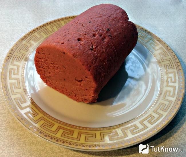 Блюдо гороховая колбаса