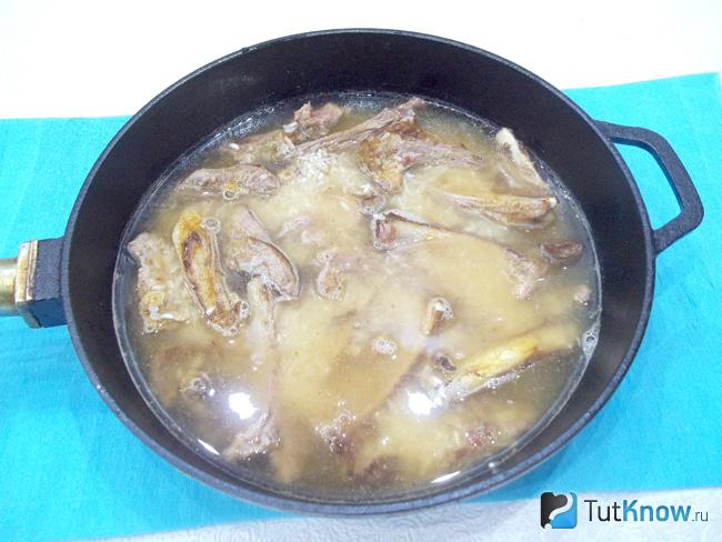 Продукты залиты водой