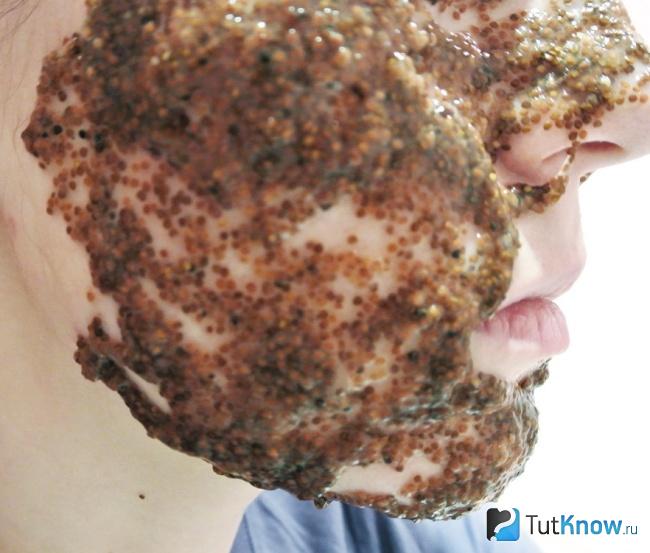 Маска из семян морских водорослей