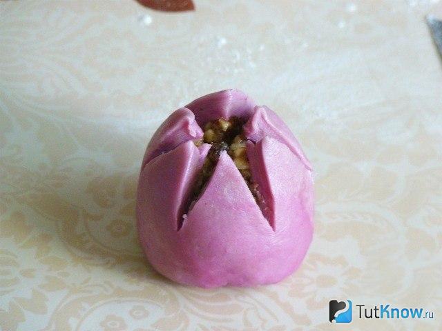 Крестообразные разрезы на заготовке