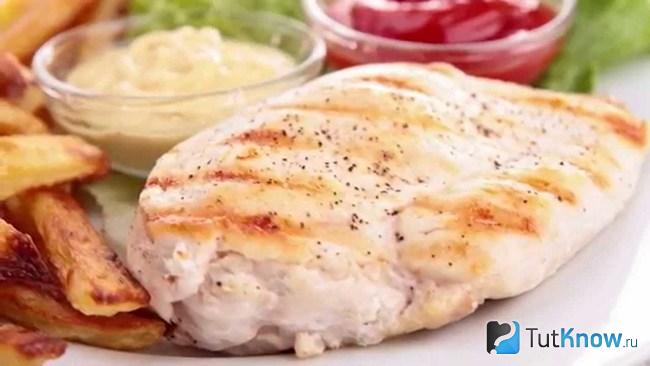 Кусочек куриной грудки